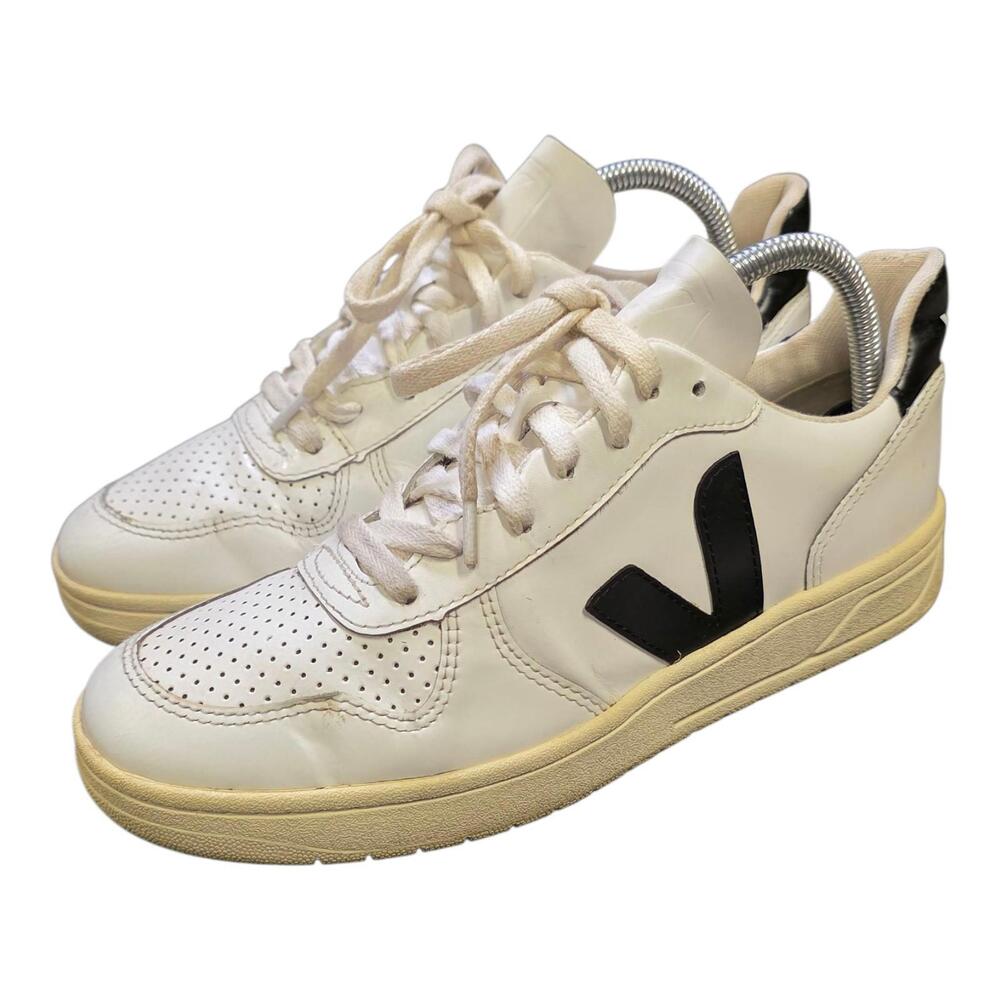 Veja V-10 Women’s Size 8 White Black Leather Sneakers Made in Brazil EUR 39 SB11